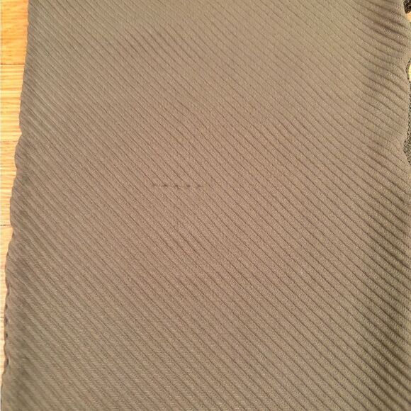 Free People Movement Finish Line Olive Green ribbed crop leggings - Picture 6 of 6